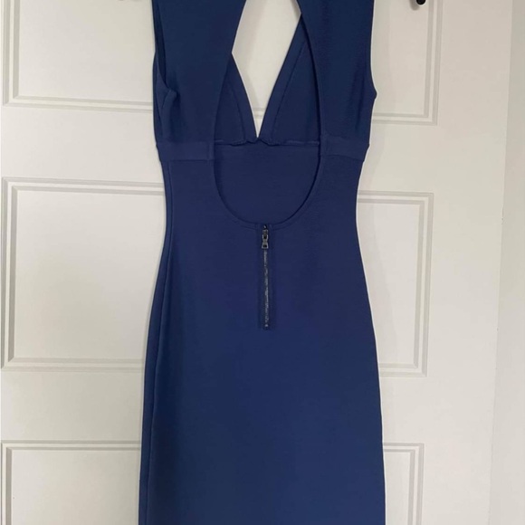 Bandage dress, very flattering , worn twice - Picture 2 of 2